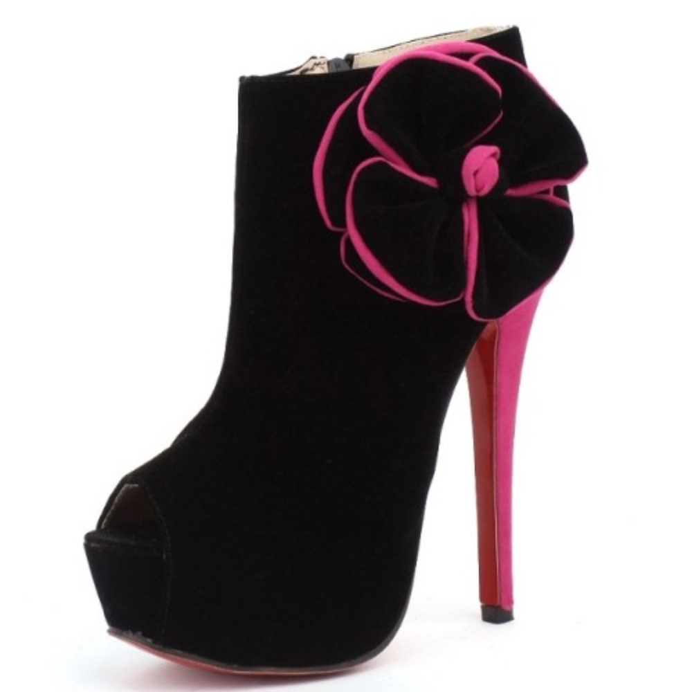 Black Suede Zipper Bootie w Rosette Embelishment